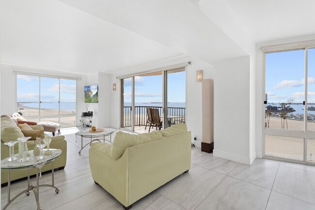 Photo - 850 E Ocean Blvd Unidad 605