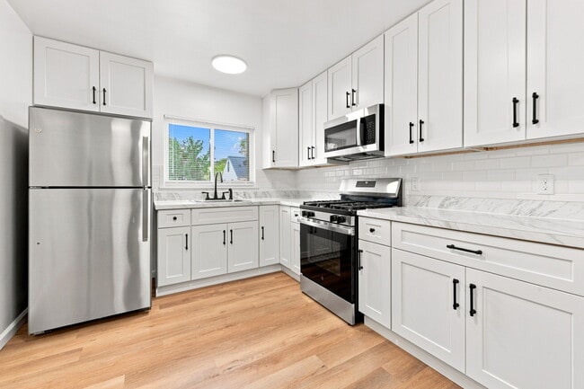 Photo - 22529 Tuscany Ave