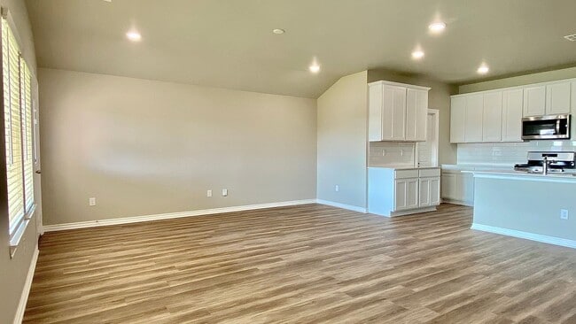 Photo - 4 Bed 2 Bath, w/Office in Deer Creek Schools