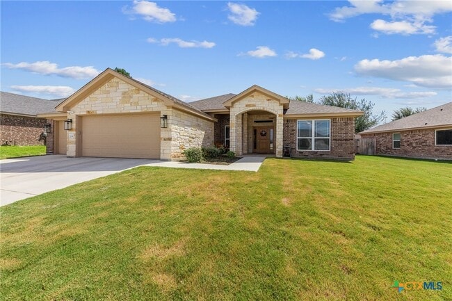 Photo - 209 Slippery Elm Dr