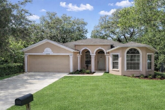 Building Photo - 10018 N Hartts Dr