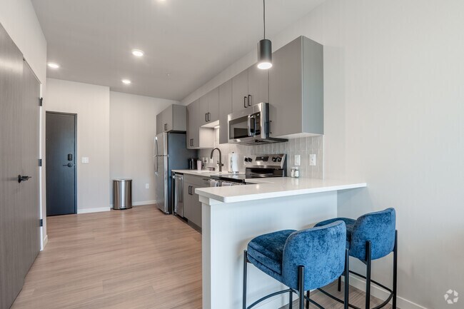 Studio - 550SF - Kitchen