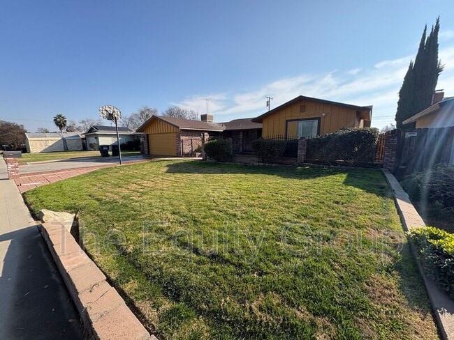 Photo - 1413 W Cambridge Ave