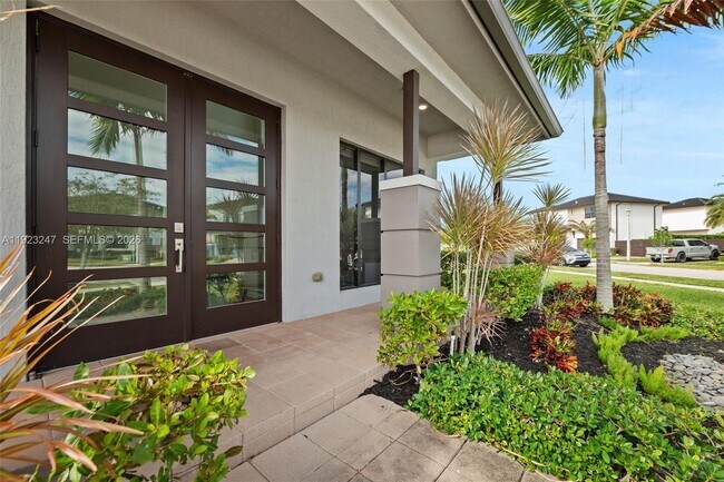 Photo - 16060 NW 89th Ct