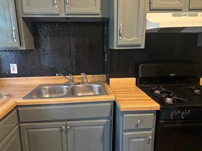 Photo - 78 Liberty St Unit 1