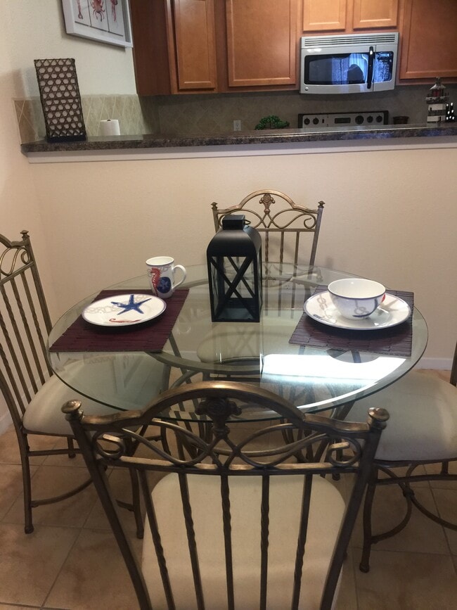 Broadwater Apartments For Rent in Galveston, TX