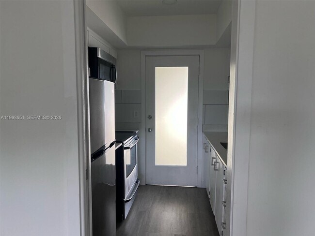 Photo - 1350 E Sample Rd Unit 306