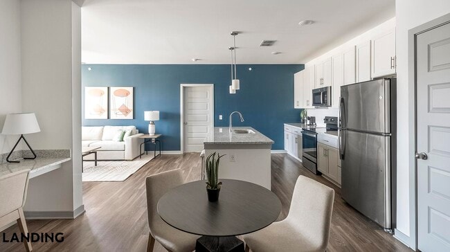 Photo - 100 Wildwood Ct Unidad 239