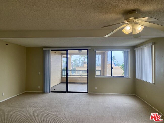 Photo - 140 The Village Unit 208