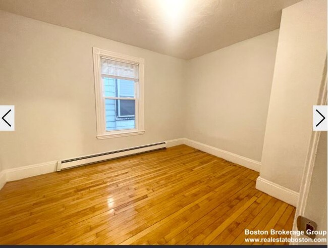 Photo - 22 Howell St Unit 3