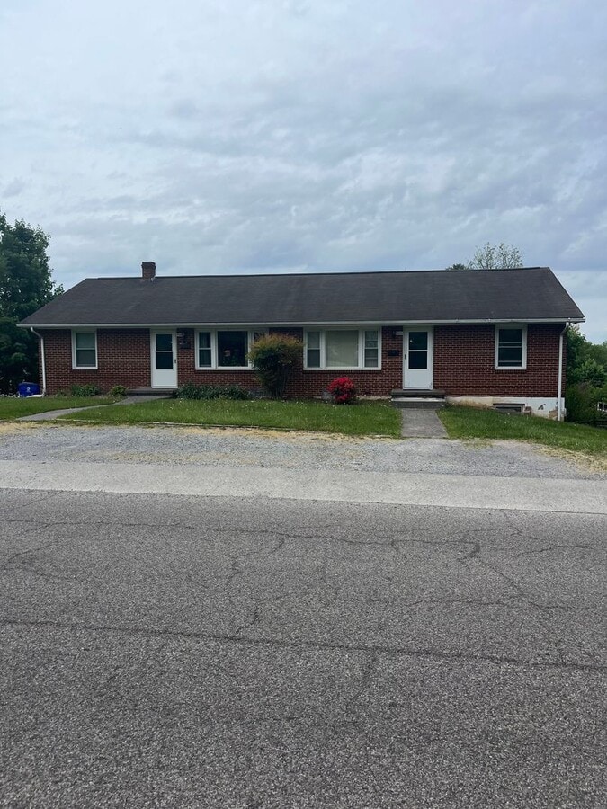 Photo - 902 Palmer Dr Unidad B