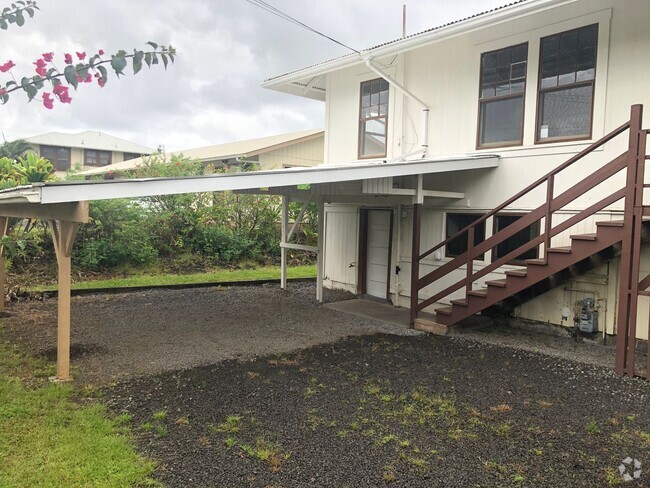 Building Photo - 2-story home near Waiakea Villas