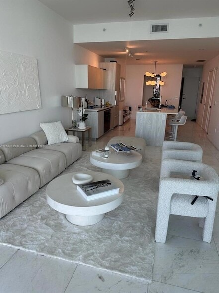 Photo - 480 NE 31st St Unidad 3203 Rental
