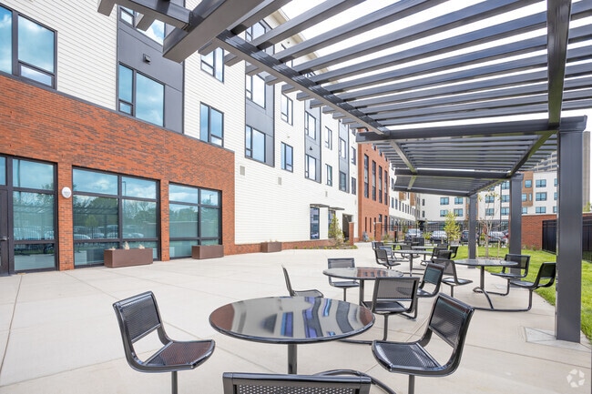 Photo - Beecher Terrace Apartments