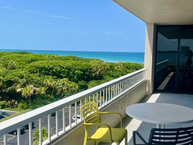 Building Photo - 5550 N Ocean Dr Unit 6D