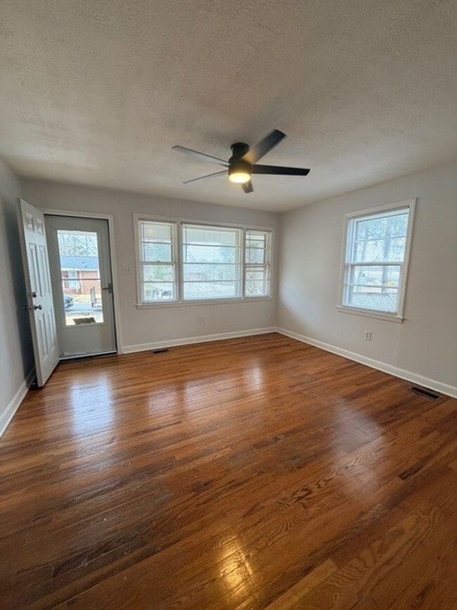 Photo - 1318 Lincoln Ave Unidad 1318 Lincoln Ave