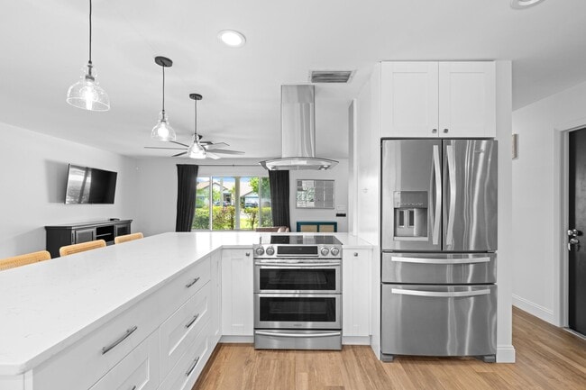 Photo - 1039 NW 8th St