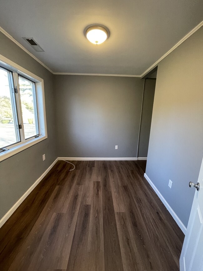 Photo - 530 N Curlew Rd