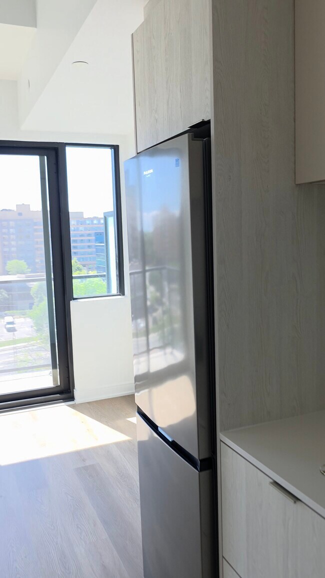 Photo - 3009 Novar Rd