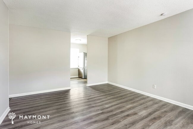 Photo - 207 Polly Reed Rd NE