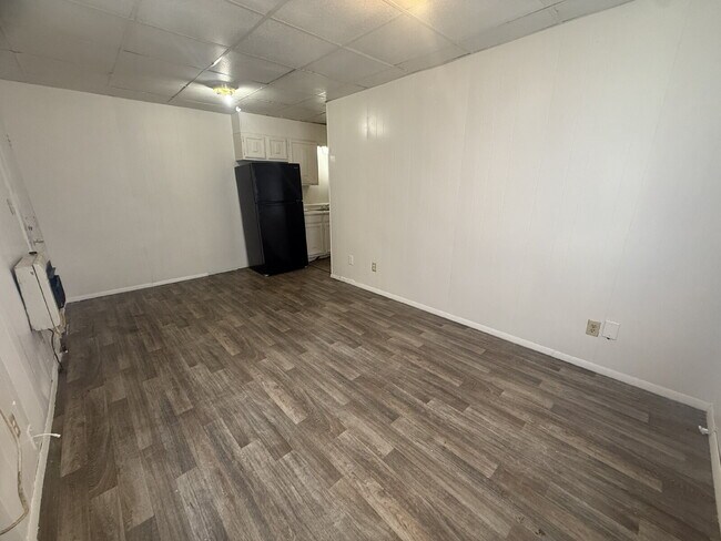 Photo - Charming 1-Bedroom Retreat in Heart of Seminole Unidad Apt. 2