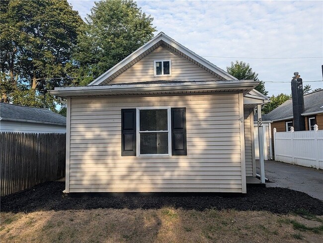 Photo - 82 Cragg Rd