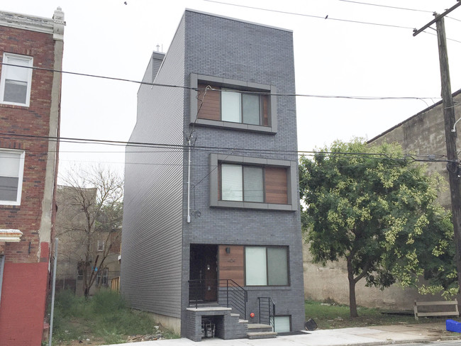 Photo - 404 W Berks St Unit 1