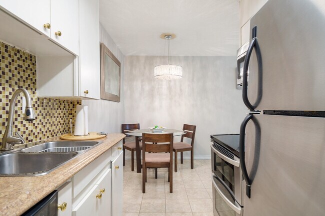 Photo - 2040 Cornwall Ave Unit ID1282839P