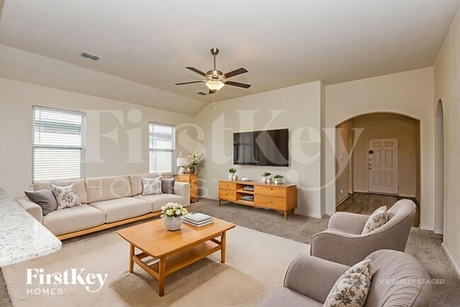 Photo - 173 Banjo Trl