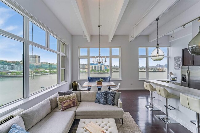 Photo - 1500 Hudson St Condo Unit 5E