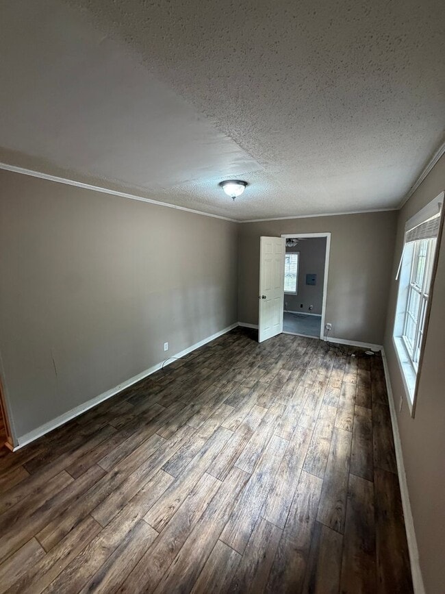 Photo - 4 bed 1 bath home