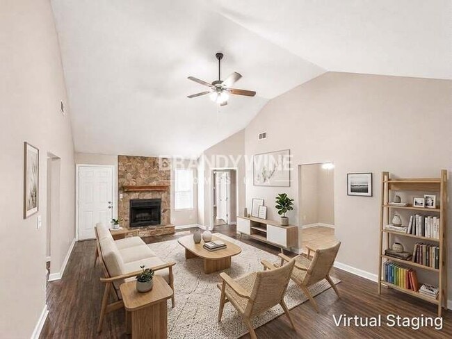 Photo - 7626 Didwell Ct