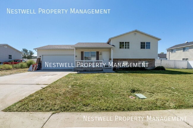 Building Photo - 2077 W 1835 N