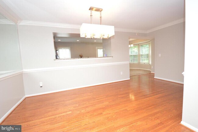 Photo - 6504 Castine Ln