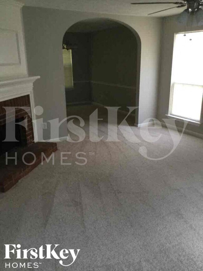 Photo - 1138 Summerstone Trace