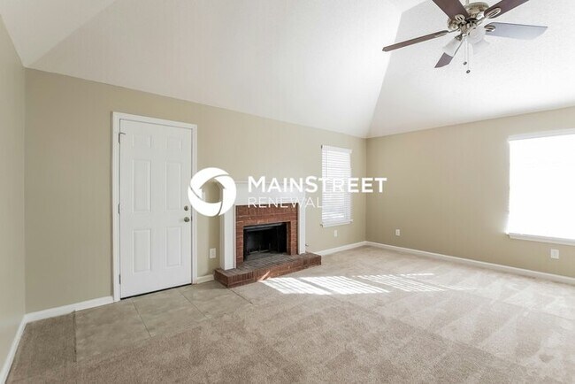 Photo - 4 Bedroom Pet-Friendly Home in Powder Springs, GA with Main Street Renewal