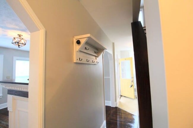 Photo - 3 Shenandoah Ave