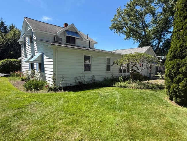 Photo - 7103 Reynolds Rd