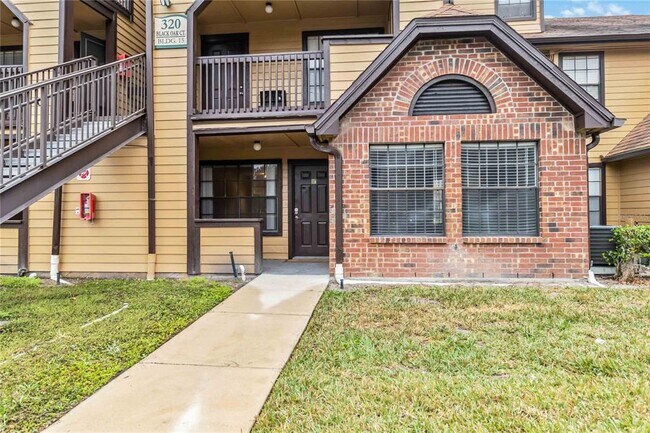 Photo - 320 Black Oak Ct Unidad 107