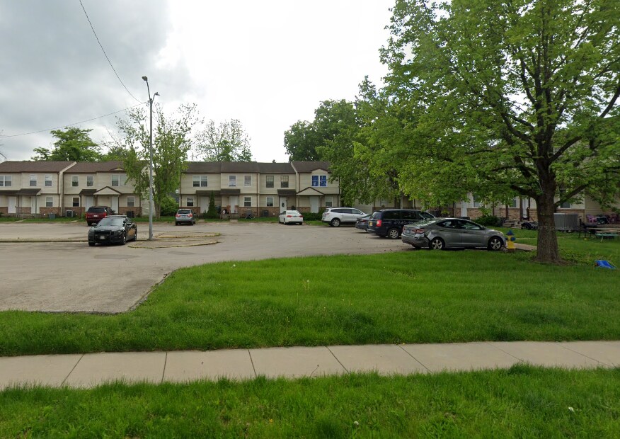 Photo - 950 Edgar Dr Unit 4