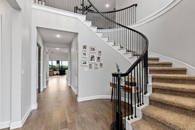 Photo - 209 Northcrest Dr