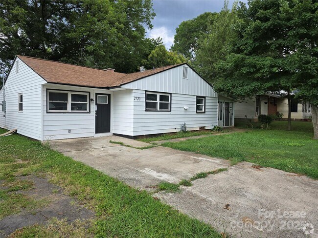 Building Photo - 2720 Englehardt St Rental