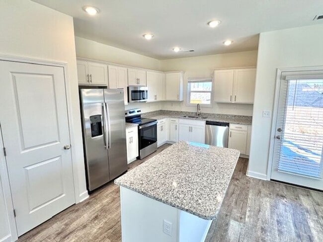 Photo - Now Leasing a 4-bedroom 25 bath home in Oakland.