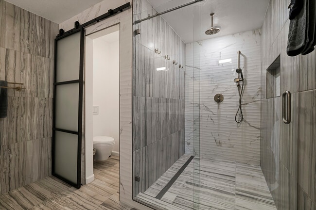 Photo - 6615 Arabian Cir