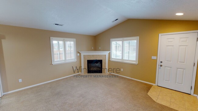 Photo - 1233 Southwest Carver Street