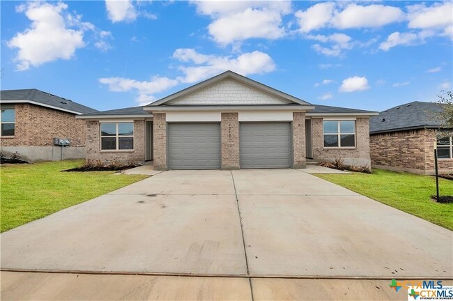 Building Photo - 1210 Lehmann Dr Rental