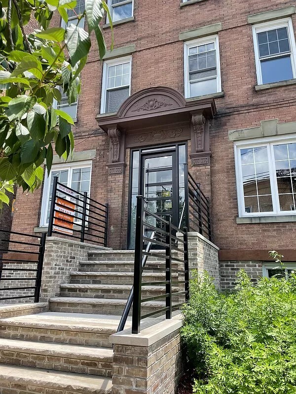 270 Hancock Ave Unidad 2