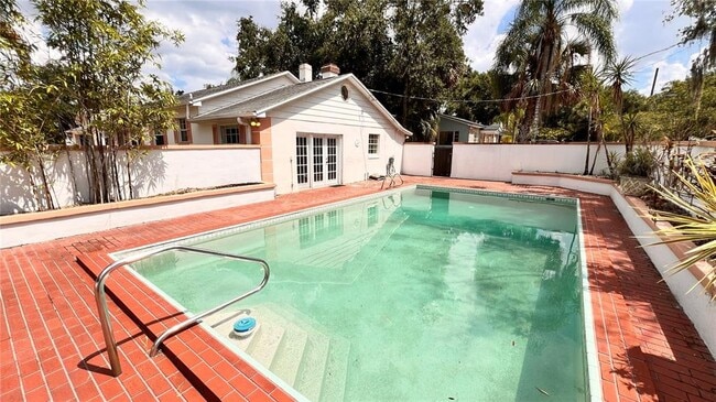 Photo - 1807 N Park Ave House