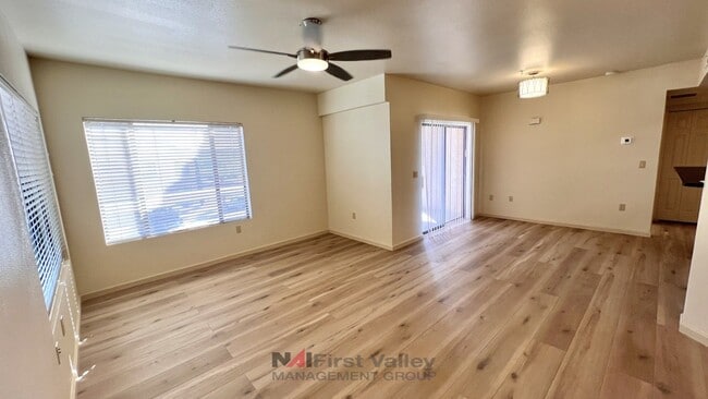 Building Photo - One Bedroom, One Bath Rental