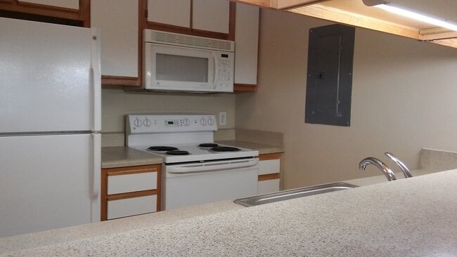 Photo - 1500 Graduate Ln Unit 1500